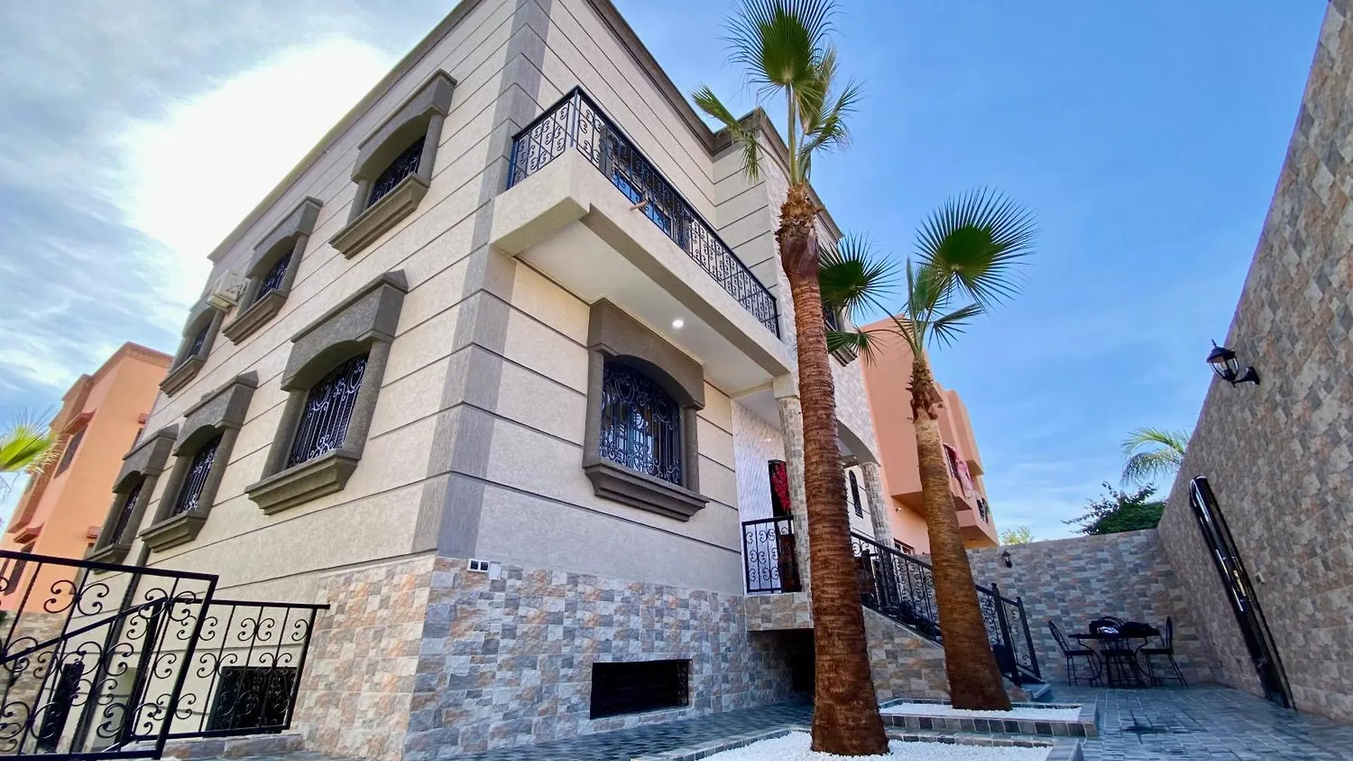 Villa & Appartement In Marrakesh, Riad Essalam